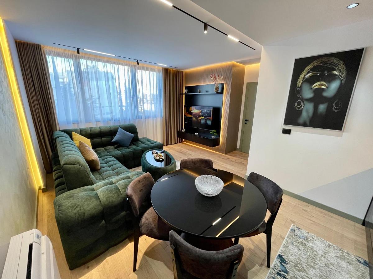 Queens Luxury Apartments Tirana Exterior foto