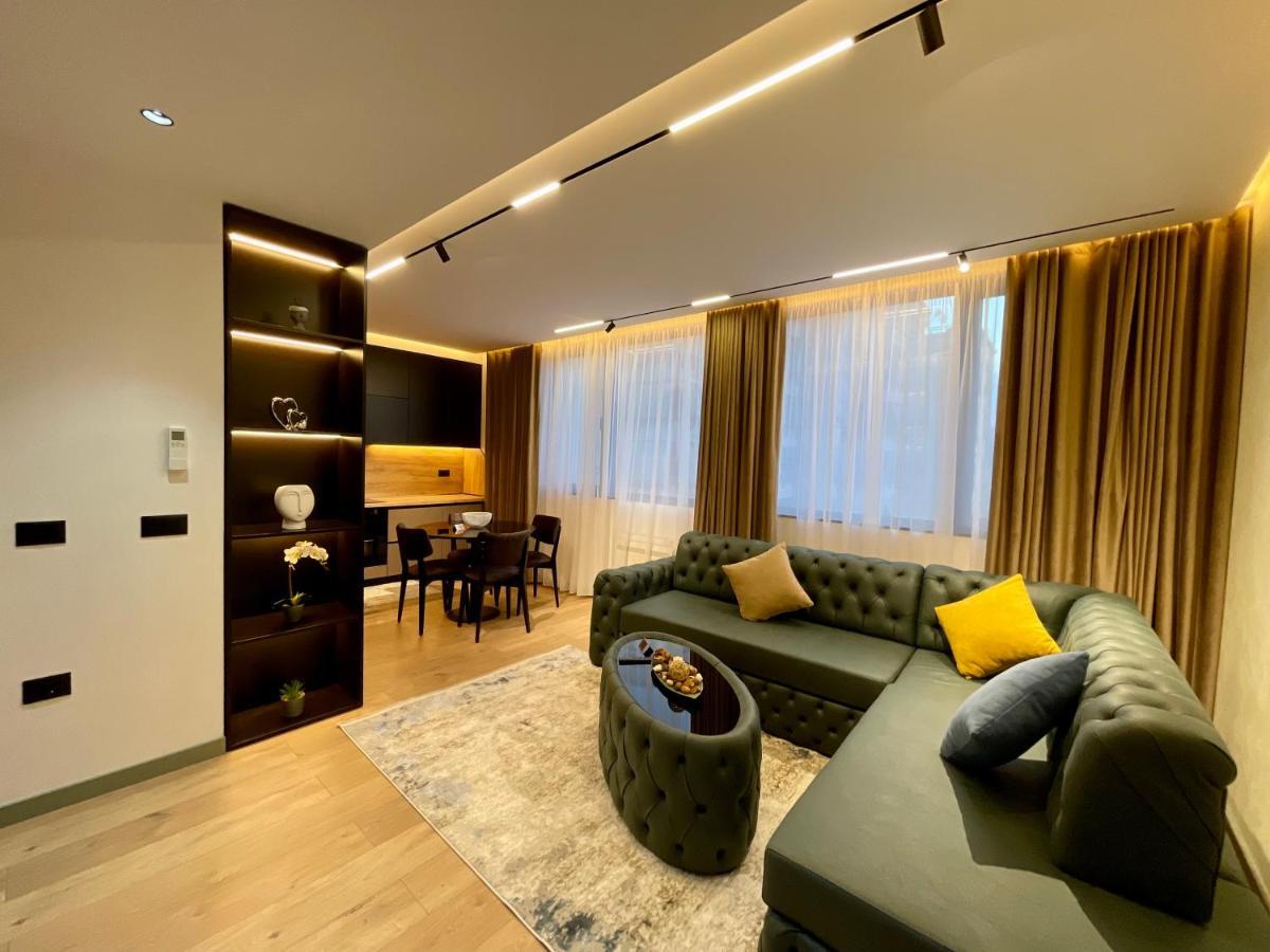 Queens Luxury Apartments Tirana Exterior foto
