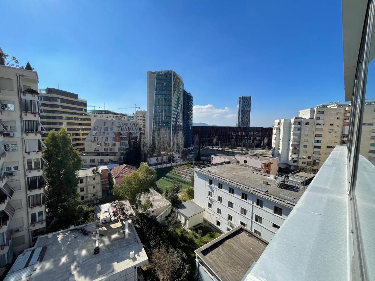 Queens Luxury Apartments Tirana Exterior foto